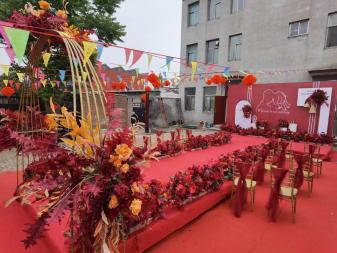 慶典會展租賃服務 桁架、鋁架、奠基篷房與背景墻的全方位解決方案